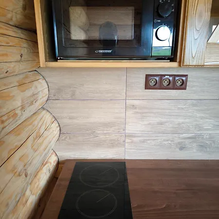 Drevenice Novolandia Lodge *