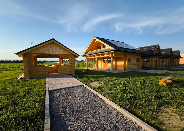 Drevenice Novolandia Hytte